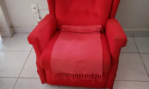 O sofá de Frei Damião